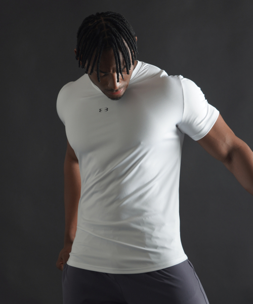 PHERMENON（フェルメノン）の「マッスルフィットクイックドライロゴショートスリーブ - ホワイト（Tシャツ/カットソー・メンズ・ホワイト・1/2/3）」の21枚目の写真
