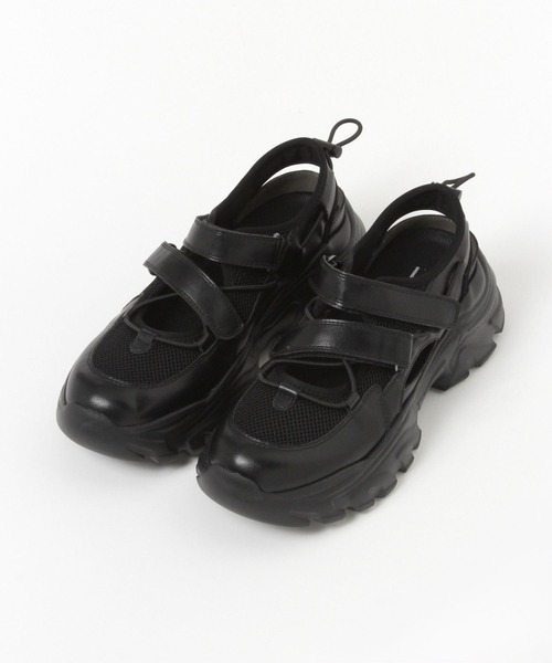 LAKOLE（ラコレ）の「クロスベルトスニーカー / 637950（スニーカー・レディース・シルバー/ブラック・LARGE/MEDIUM/SMALL）」の6枚目の写真