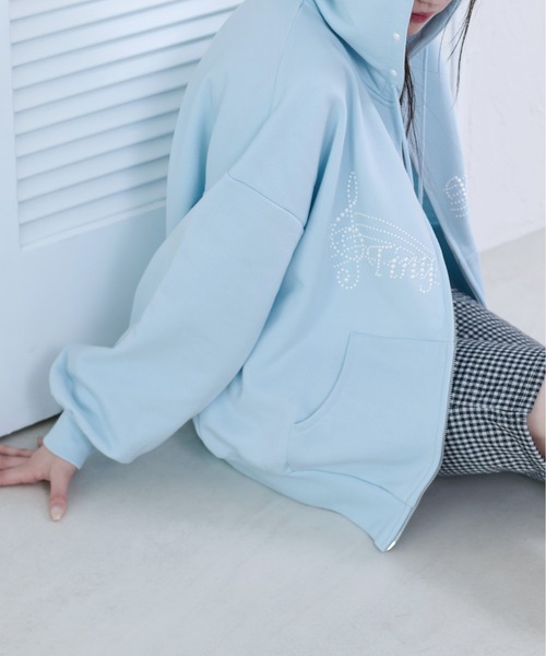 apres jour mignon(アプレジュールミニョン)の「【apresjour mignon soie】tiny wish hoodie/パールロゴフーディ(パーカー・レディース・ブルー/オフホワイト/杢グレー・LARGE/フリー)」の11枚目の写真