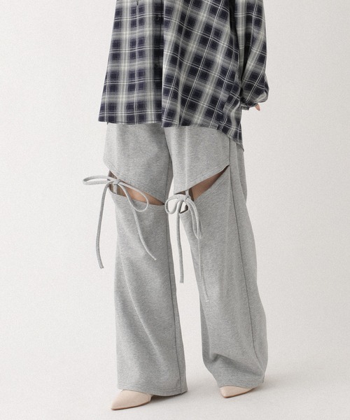 Heather(ヘザー)の「アソートスリットデザインパンツ 652162(スウェットパンツ・レディース・グレー/ブラック・FREE)」の2枚目の写真