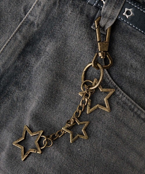 VELNUS（ベルナス）の「【VELNUS】Triple Star/Heart Carabiner Keychain / 3連スター/ハート カラビナキーホルダー（キーホルダー・メンズ・ブラック/ゴールド/ブラック系1・FREE）」の21枚目の写真