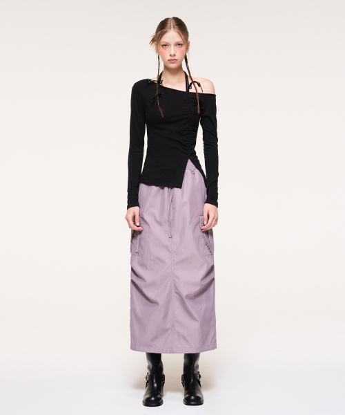 ETMON(エトモン)の「String One Off Shoulder T-Shirt, Black(Tシャツ/カットソー・レディース・その他・FREE)」の2枚目の写真