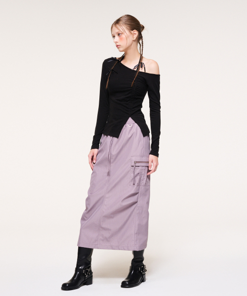 ETMON(エトモン)の「String One Off Shoulder T-Shirt, Black(Tシャツ/カットソー・レディース・その他・FREE)」の3枚目の写真