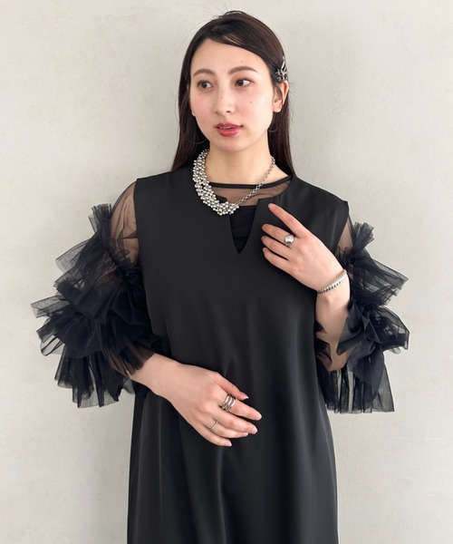 MYMOOD.(マイムード)の「袖ボリュームフリルシアーレイヤード V ネックロングワンピース パーティードレス 結婚式 お呼ばれ オケージョンドレス(ドレス・レディース・ブラック/アイボリー/ブラック系その他・FREE)」の16枚目の写真