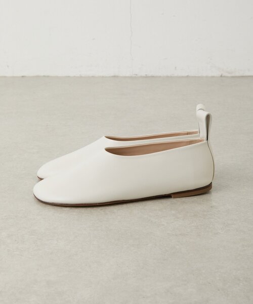 BEARDSLEY（ビアズリー）の「《SOFIE D'HOORE》レザーシューズ（その他シューズ・レディース・ホワイト/ブラック・36/37/38）」の5枚目の写真