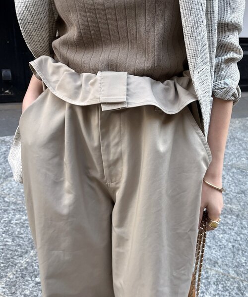 DouDou(ドゥドゥ)の「ウエスト折り返しギャザーパンツ(その他パンツ・レディース・ベージュ/チャコールグレー・36/38)」の12枚目の写真