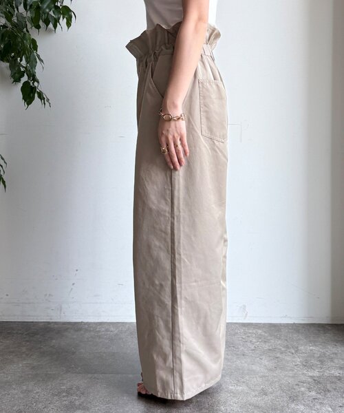 DouDou(ドゥドゥ)の「ウエスト折り返しギャザーパンツ(その他パンツ・レディース・ベージュ/チャコールグレー・36/38)」の22枚目の写真