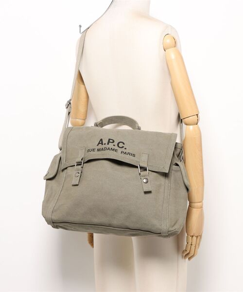 A.P.C.（アーペーセー）の「BESACE RECUPERATION（トートバッグ・メンズ・カーキ・ONESIZE）」の5枚目の写真