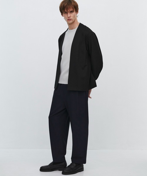 UNITED TOKYO（ユナイテッドトウキョウ）の「【新作】アウトラスト カーディガン　｜SETUP可/体温調整機能/NASA開発/オフィスカジュアル/フォーマル/ビジネス/イージーケア/伸縮性/速乾性/オールシーズン/インナー（カーディガン/ボレロ・メンズ・ブラウン/ブラック/ネイビー/ダークグレー・1/3/2）」の7枚目の写真