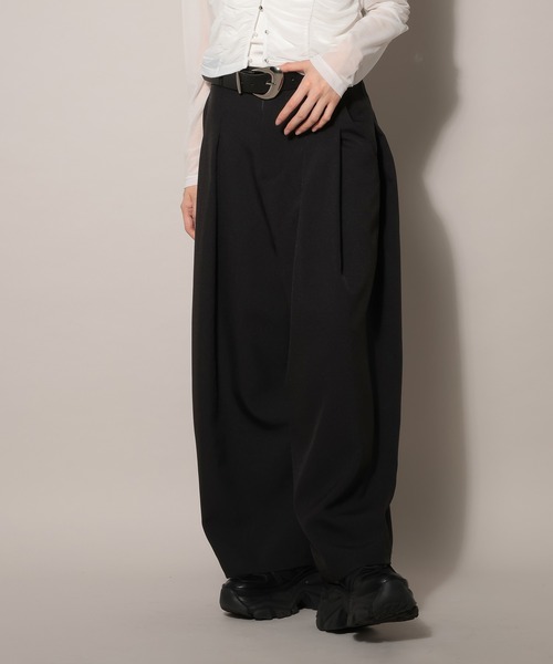 PAGEBOY（ページボーイ）の「バスケット2タックワイドパンツ（スラックス・レディース・ベージュ/グレー/ブラック・SMALL/MEDIUM）」の17枚目の写真