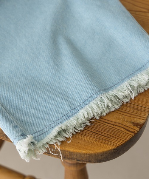 riziere（リジェール）の「フリンジエッジデニムパンツ（デニムパンツ・キッズ・ライトブルー・150/140/130/120/110/100/90）」の13枚目の写真