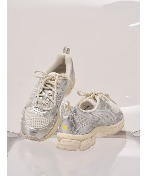 SNIDEL(スナイデル)の「【SNIDEL meets ASICS】別注スニーカー/GEL-NYC RGD(スニーカー・レディース・シルバー・24.5/24/23.5/23/22.5)」の3枚目の写真