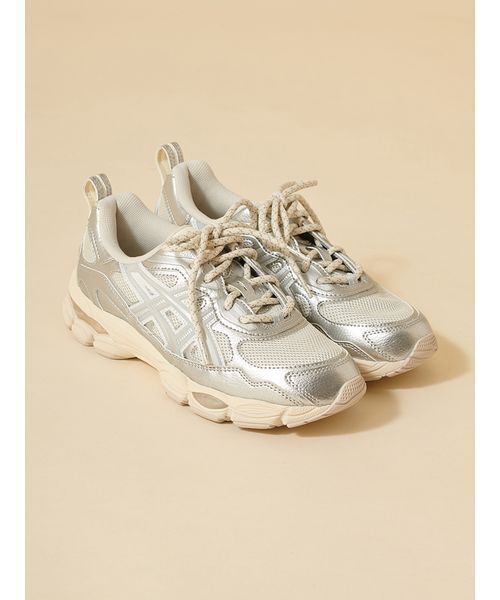 SNIDEL(スナイデル)の「【SNIDEL meets ASICS】別注スニーカー/GEL-NYC RGD(スニーカー・レディース・シルバー・24.5/24/23.5/23/22.5)」の6枚目の写真