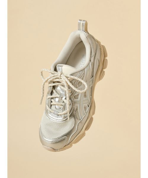 SNIDEL(スナイデル)の「【SNIDEL meets ASICS】別注スニーカー/GEL-NYC RGD(スニーカー・レディース・シルバー・24.5/24/23.5/23/22.5)」の10枚目の写真