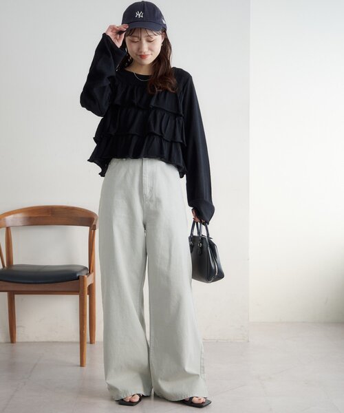 DISCOAT(ディスコート)の「カラーセミフレアパンツ(デニムパンツ・レディース・ライトグレー/ピンク・LARGE/MEDIUM/SMALL)」の22枚目の写真
