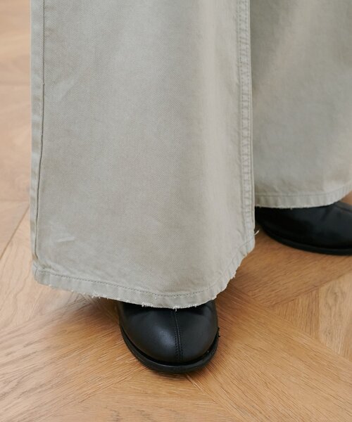 DISCOAT（ディスコート）の「カラーセミフレアパンツ（デニムパンツ・レディース・ライトグレー/ピンク・LARGE/MEDIUM/SMALL）」の6枚目の写真