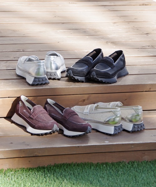 Minnetonka(ミネトンカ)の「MINNETONKA(ミネトンカ) / ローファースニーカー 26M02(ローファー・レディース・シルバー/ブラック/ブラウン/ゴールド・10/6/7/8/9)」の15枚目の写真