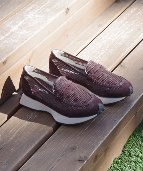 Minnetonka(ミネトンカ)の「MINNETONKA(ミネトンカ) / ローファースニーカー 26M02(ローファー・レディース・シルバー/ブラック/ブラウン/ゴールド・10/6/7/8/9)」の19枚目の写真