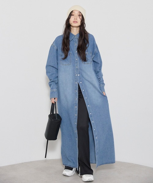 Bonjour Sagan（ボンジュールサガン）の「デニムロングワンピース（ワンピース・レディース・ブルー・FREE）」の19枚目の写真