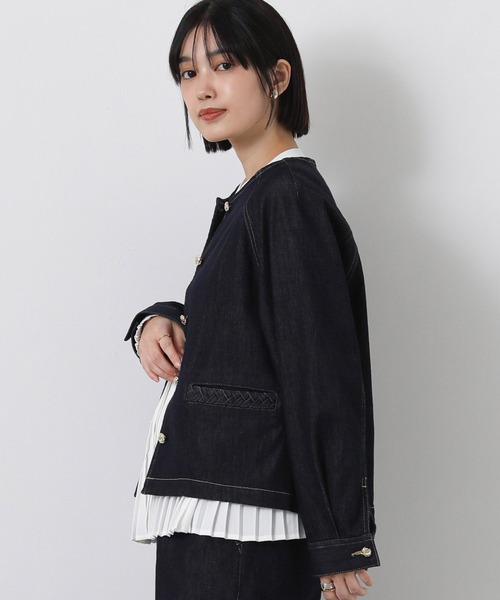 Gready Brilliant（グレディブリリアン）の「ＬＵクルーネックデニムジャケット（デニムジャケット・レディース・インディゴブルー/ブルー系・38）」の3枚目の写真