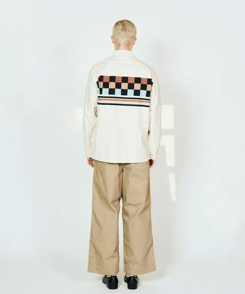 TOWNCRAFT(タウンクラフト)の「TOWNCRAFT タウンクラフト / PRINTED ROOP COLLAR SHIRT(シャツ/ブラウス・メンズ・ナチュラル/その他1/ブラック・MEDIUM/LARGE/SMALL)」の6枚目の写真