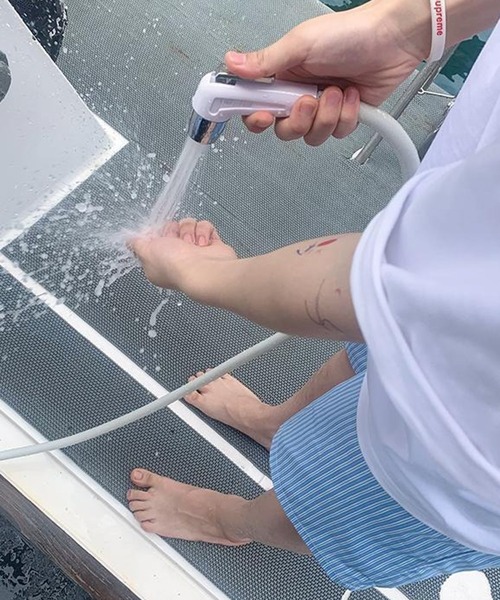WESTBOY(ウエストボーイ)の「ストライプ イージー スイムショーツ リゾートライク ビーチショーツ ビーチウェアー 水陸両用 ハーフ サーフパンツ メンズ 水着WO26S4PT21(水着・メンズ・ブルー・XL/M/L)」の9枚目の写真