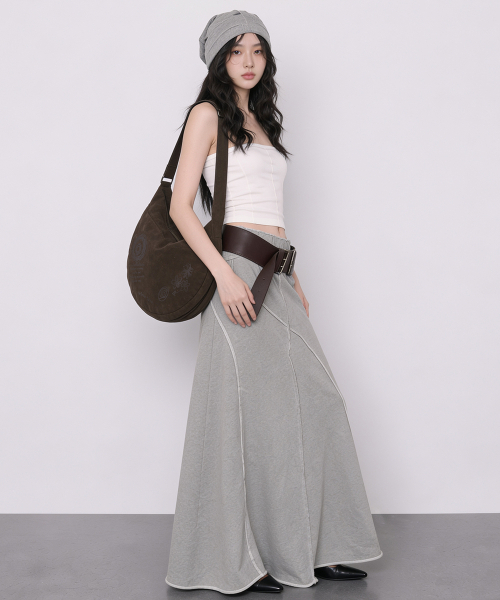 ARTISTWEAR（アーティストウェア）の「[ATW] スクリブルドローイングコットンクロスバッグ - 2COLOR（メッセンジャーバッグ・レディース・ブラウン/ブラック・FREE）」の7枚目の写真