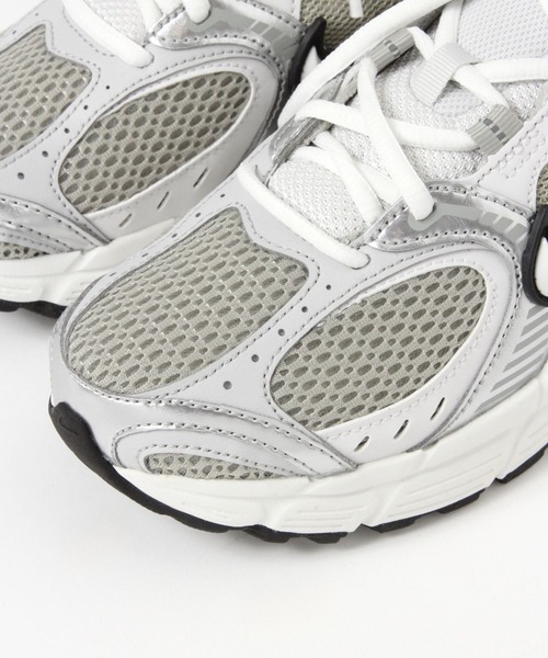 LEPSIM(レプシィム)の「【NIKE/ナイキ】V5RNR 587941(スニーカー・レディース・オフホワイト・MEDIUM/LARGE)」の7枚目の写真