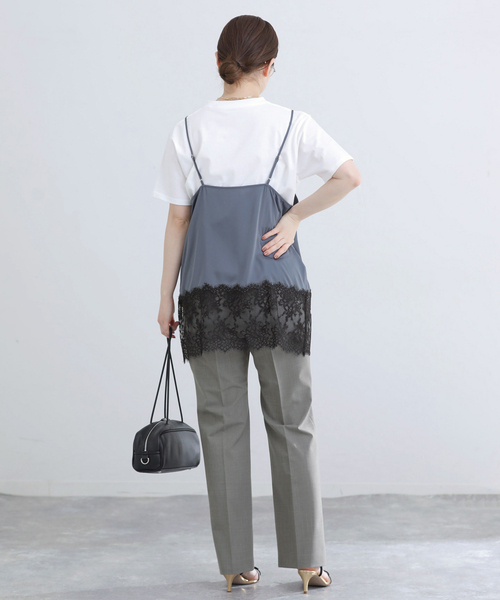 IENA（イエナ）の「ウォッシャブル セミフレアパンツ（スラックス・レディース・グレー/ブラック・34/38/36）」の17枚目の写真