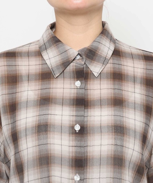 LOWRYS FARM（ローリーズファーム）の「シアーチェックシャツショート  647625（シャツ/ブラウス・レディース・ブルー/ブラウン/ベージュ・FREE）」の12枚目の写真