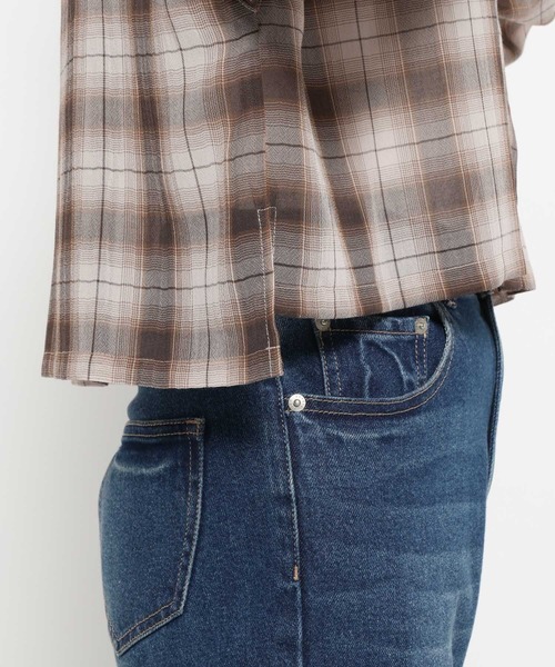 LOWRYS FARM（ローリーズファーム）の「シアーチェックシャツショート  647625（シャツ/ブラウス・レディース・ブルー/ブラウン/ベージュ・FREE）」の15枚目の写真