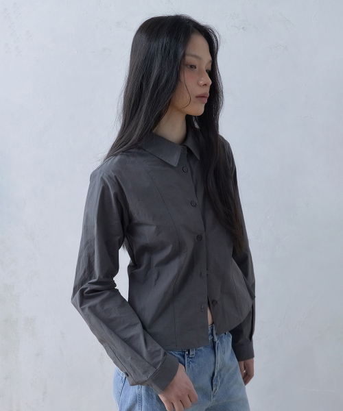 LETOILE（レトワール）の「コットンスリムフィットシャツ_チャコール（シャツ/ブラウス・レディース・チャコール・SMALL/MEDIUM）」の2枚目の写真