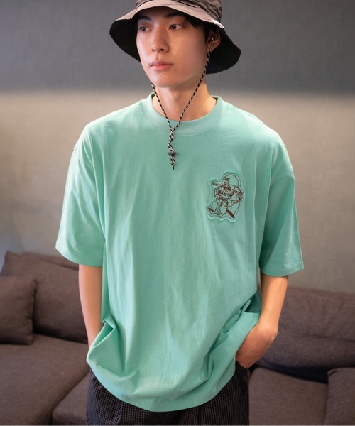 bashful base Oriental(バッシュフルベースオリエンタル)の「【bbO】オーバーサイズバッシュフルくんパッチT(Tシャツ/カットソー・メンズ・ホワイト/ライトグリーン/ブラック・MEDIUM/LARGE)」の5枚目の写真