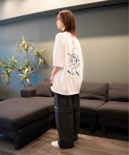 bashful base Oriental(バッシュフルベースオリエンタル)の「【bbO】オーバーサイズバッシュフルくんパッチT(Tシャツ/カットソー・メンズ・ホワイト/ライトグリーン/ブラック・MEDIUM/LARGE)」の14枚目の写真