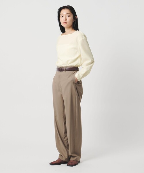 MARW UNITED ARROWS（マルゥ ユナイテッドアローズ）の「＜MARW UNITED ARROWS＞スクエアネック ブラウス（シャツ/ブラウス・レディース・ダークグレー/ホワイト/ネイビー・FREE）」の14枚目の写真