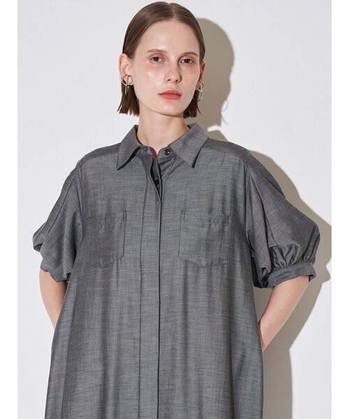 ELENDEEK(エレンディーク)の「リラクシーシャツワンピース(ワンピース・レディース・チャコールグレー/ベージュ/ピンク・02/01)」の16枚目の写真