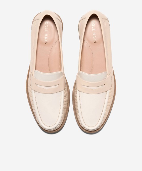 COLE HAAN(コールハーン)の「スタッシ ソフト ローファー womens(スリッポン・レディース・ベージュ・8.5/8/7.5/7/6.5/6/5.5/5)」の5枚目の写真