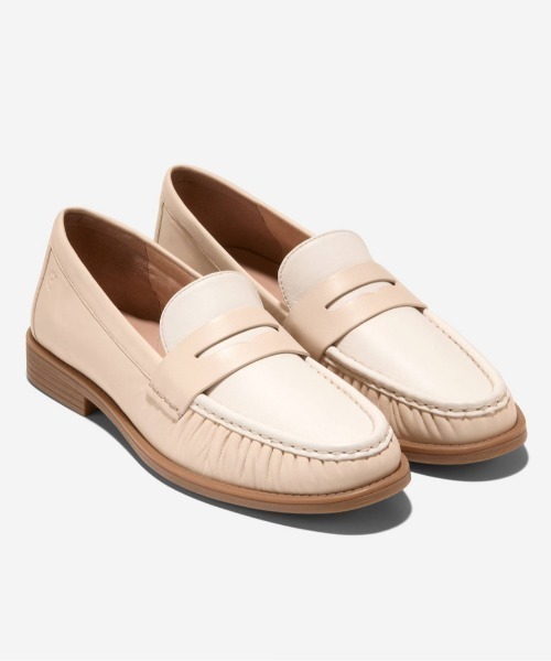 COLE HAAN(コールハーン)の「スタッシ ソフト ローファー womens(スリッポン・レディース・ベージュ・8.5/8/7.5/7/6.5/6/5.5/5)」の2枚目の写真