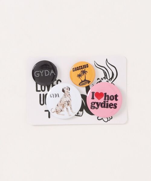 GYDA（ジェイダ）の「【GYDA/ジェイダ】 CASUAL-BADGE SERIES　缶バッジ4コセット付きスクエアポーチ（ポーチ・レディース・ブラック・FREE）」の5枚目の写真