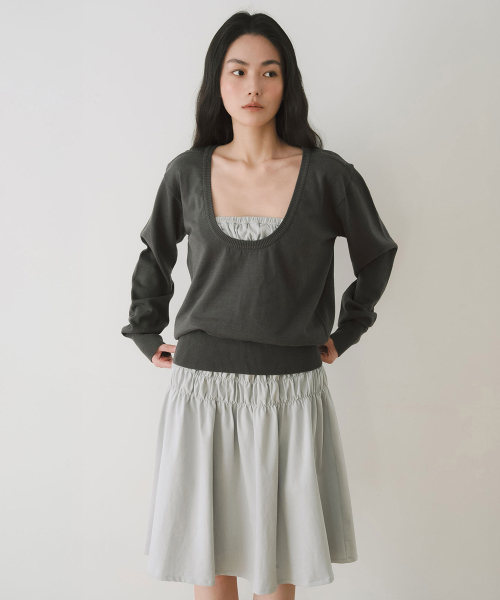 YEARNING(イヤニング)の「SHIRRING FLARE MIDI SKIRT, LIGHT BLUE(スカート・レディース・その他・FREE)」の5枚目の写真