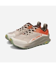 ALTRA（アルトラ）の「ALTRA OLYMPUS 6 M / アルトラ オリンパス 6 / AL0A85NJ8311（スニーカー）」