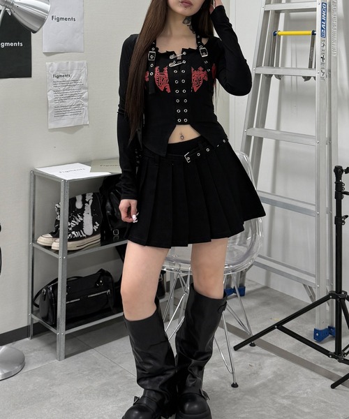 Figments(フィグメンツ)の「ハトメベルトプリーツスカパン(スカート・レディース・ブラック・MEDIUM/SMALL)」の11枚目の写真