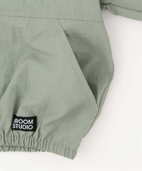 b・ROOM(ビールーム)の「【ポケッタブル】【UV加工】シアーウインドブレーカー【子供服】【キッズ】【男の子】【女の子】(ブルゾン・キッズ・カーキ/グレイッシュベージュ/パープル/ブルー系その他2・120cm/110cm/130cm/140cm/150cm/100cm)」の12枚目の写真