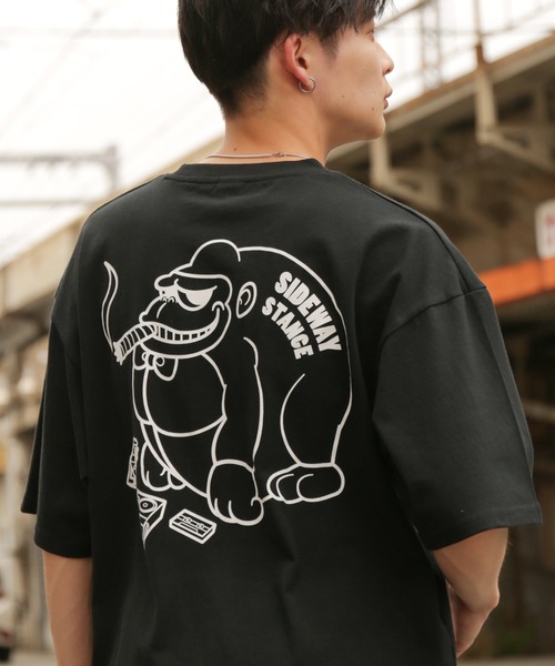 En serio TOKYO(エンソリオトーキョー)の「【SIDEWAYSTANCE】ブレークゴリラ半袖Tシャツ SIDE24-020(Tシャツ/カットソー・メンズ・ブラック/ホワイト・SMALL/MEDIUM/X-LARGE/LARGE)」の1枚目の写真