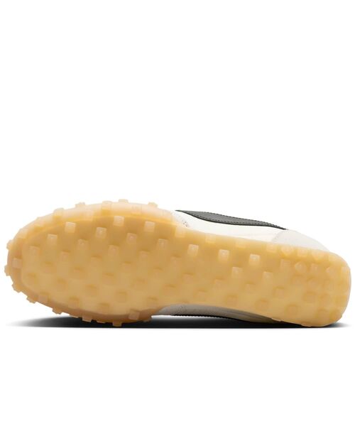 NIKE(ナイキ)の「ナイキ ワッフル レーサー メンズシューズ / Nike Waffle Racer Men's Shoes IM8658-101 Sail(スニーカー・メンズ・クリーム・26/26.5/27/27.5/28/24/24.5/25/25.5/28.5/29)」の8枚目の写真