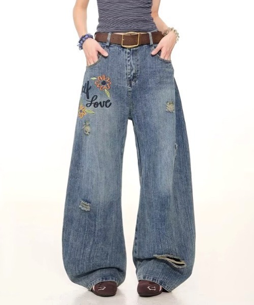SHEENA(シーナ)の「フラワー刺繍ロゴダメージデニムワイドパンツ(デニムパンツ・レディース・ブルー・S/M/L)」の17枚目の写真