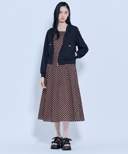 TOCCA(トッカ)の「DOT WALTZ ドレス(ワンピース・レディース・ブラウン系5/ブルー系5・0/2/4/6)」の9枚目の写真