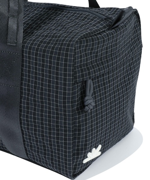 SUNLOVE(サンラブ)の「Micro Duffle Bag(トートバッグ・レディース・パープル/ブラック・FREE)」の13枚目の写真