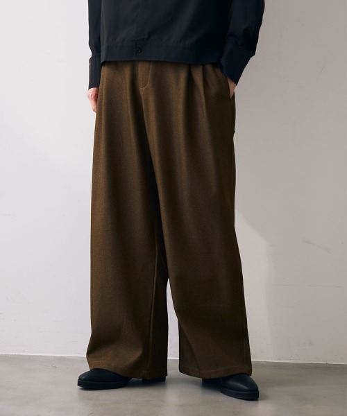 Shoowtime(ショウタイム)の「Tow tuck straight slacks / 2タックストレートスラックス(スラックス・メンズ・グレー/カーキ・MEDIUM/LARGE/X-LARGE)」の4枚目の写真