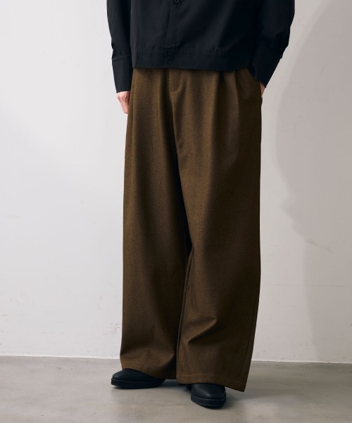 Shoowtime(ショウタイム)の「Tow tuck straight slacks / 2タックストレートスラックス(スラックス・メンズ・グレー/カーキ・MEDIUM/LARGE/X-LARGE)」の6枚目の写真